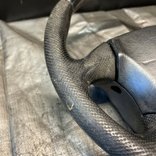 Load image into Gallery viewer, 2002-2004 Subaru WRX Steering Wheel &amp; Airbag