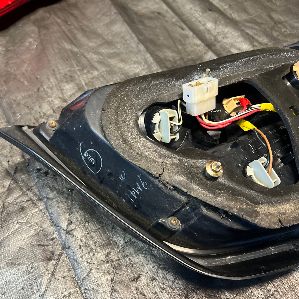 2004-2007 Subaru Impreza Tail Lights Sedan Set Pair WRX/STi Genuine